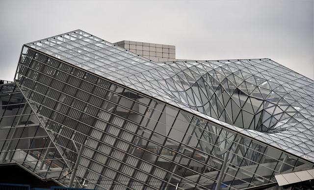 Lyon Travel Guide: Discover the Culinary Treasures, Rich History, and Vibrant Culture of the City